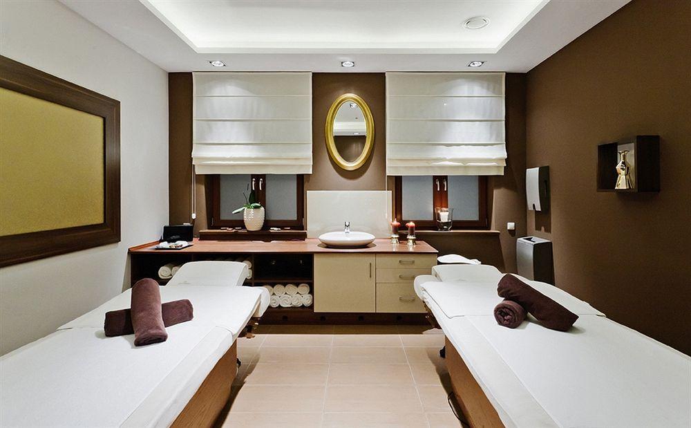Cottonina & Mineral Hotel